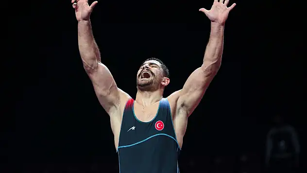 Taha Akgül, dünya üçüncüsü oldu