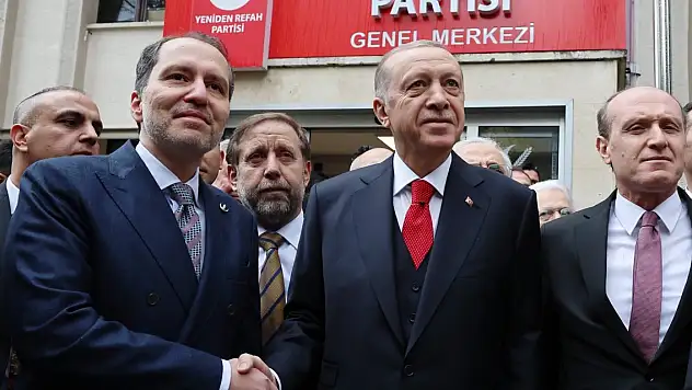 AK Parti'den ittifak açıklaması: Yeniden Refah detayı dikkat çekti