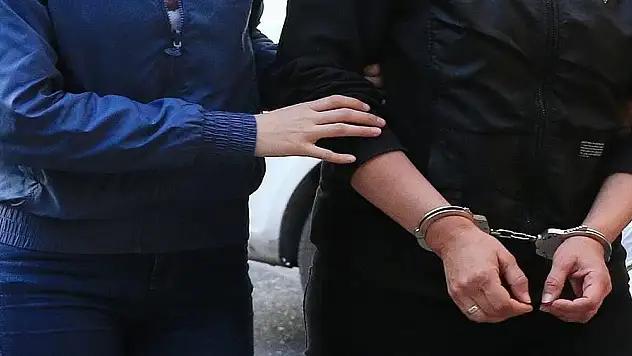Son Dakika! Konya merkezli FETÖ operasyonunda 4 şüpheli yakalandı