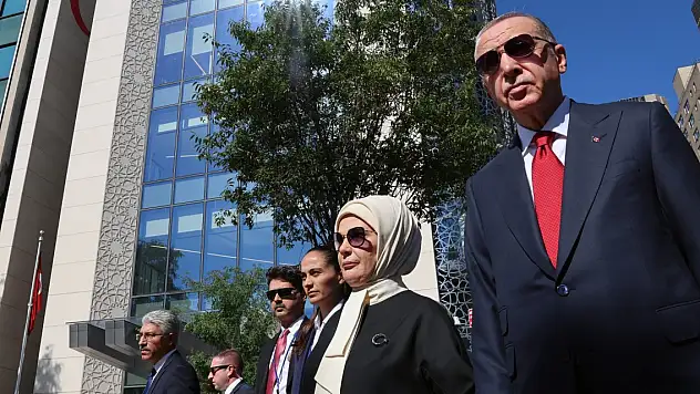 Cumhurbaşkanı Erdoğan, Türkevi'den BM Binasına yürüyerek gitti