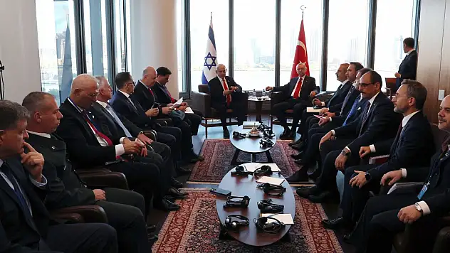 Cumhurbaşkanı Erdoğan, İsrail Başbakanı Netanyahu ile görüştü