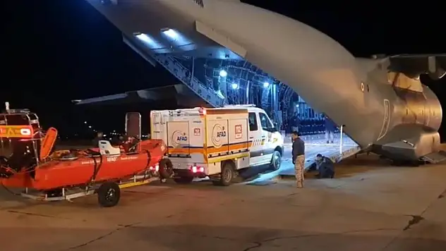 TCG Sancaktar yardım için Libya'ya yola çıktı