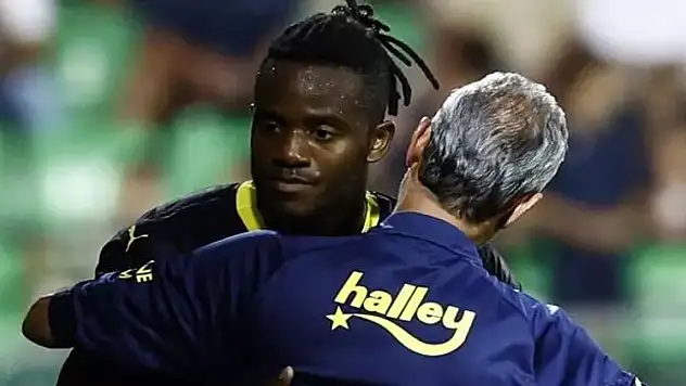 Batshuayi, İsmail Kartal'dan özür diledi