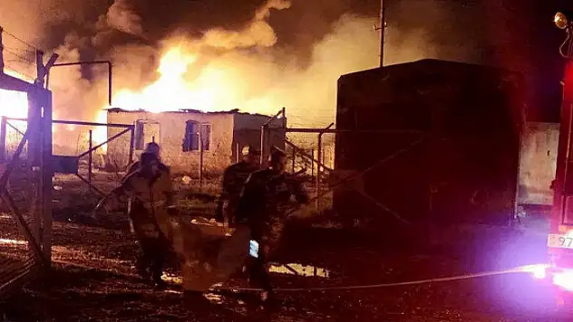 Karabağ'da benzin depolama alanında patlama: 20 ölü 290 yaralı