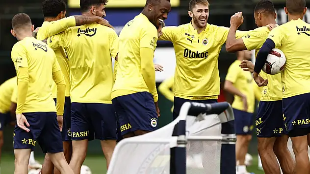 Fenerbahçe, Başakşehir maçı hazırlıklarını tamamladı