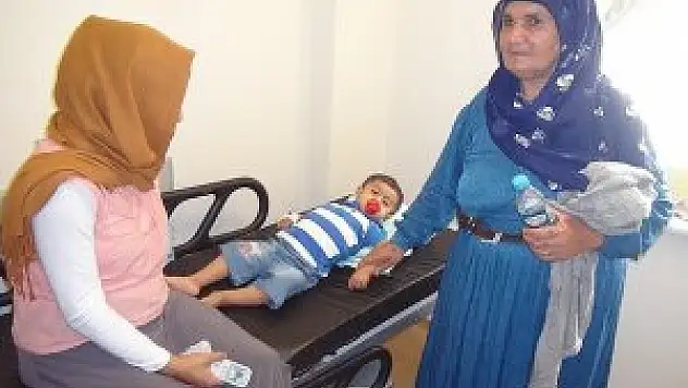 Şanlıurfa'da minibüs ile kamyonet çarpıştı: 20 yaralı