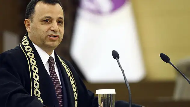 Anayasa Mahkemesi Başkanı Arslan soruları yanıtladı