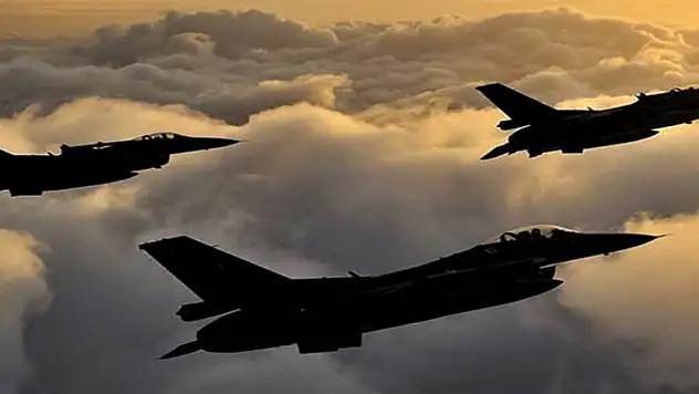 Son Dakika! Irak'ın kuzeyindeki terör hedeflerine hava harekatı