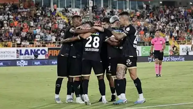 Alanyaspor 6 maçlık hasreti bitirdi!