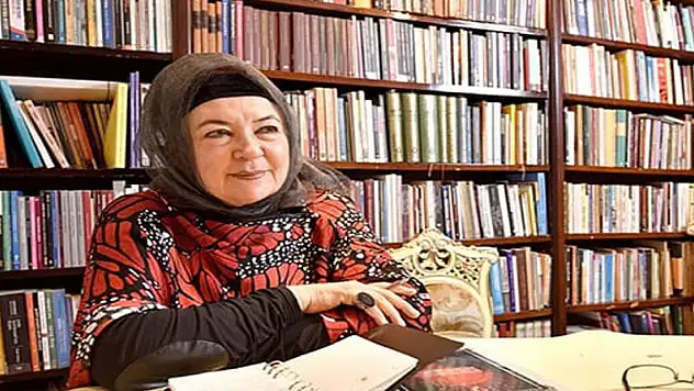 77 baharlık ömrümün 70 yılı kağıtlar arasında geçti