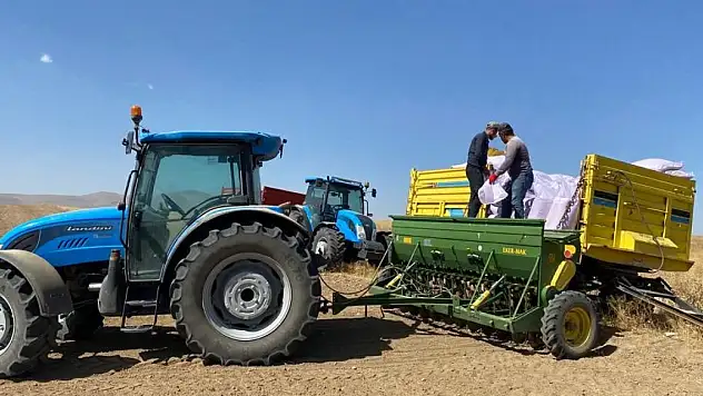 Kulu'da ilk hububat tohumları toprakla buluştu