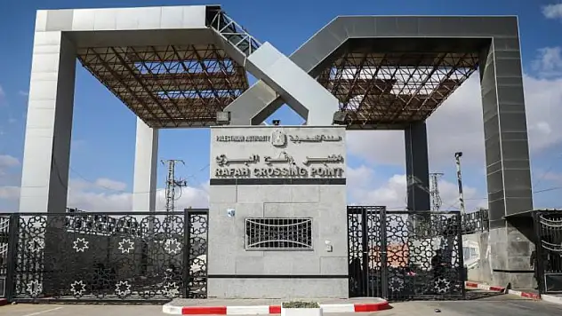 Son Dakika! Refah Sınır Kapısı yeniden açıldı