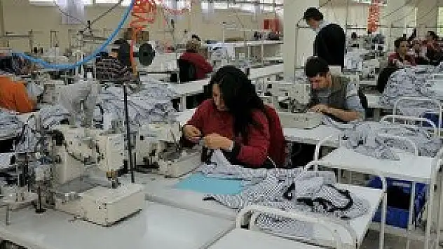 Uzun çalışma saatleri inme riskini artırıyor