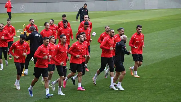 A Milli Futbol Takımı, Letonya maçına hazır