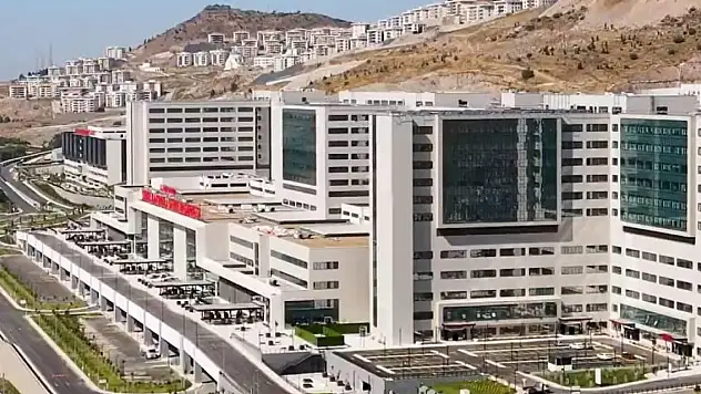 İzmir Şehir Hastanesi hasta kabulüne başlıyor