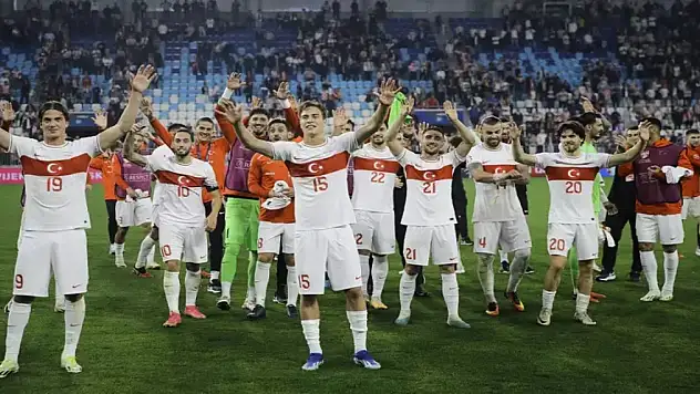 EURO 2024 yolunda son engel Letonya! İşte 11'ler