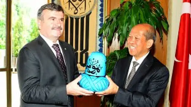 Endonezya Büyükelçisi Büyükşehir'de