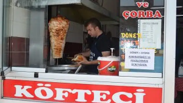 'Askere ve polise yemek bedava'