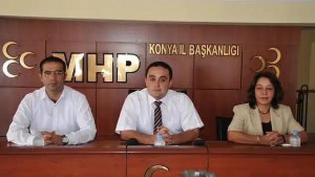 'Ülkemizi ve milletimizi bölüp parçalamak istiyorlar'