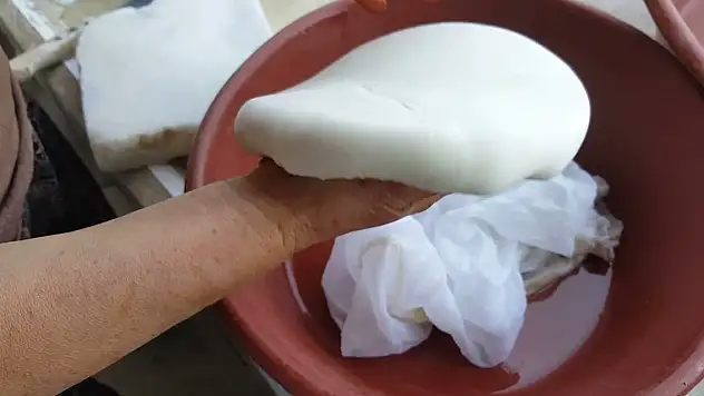 Her derde deva peynir!