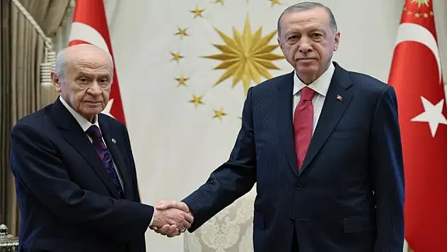 MHP Genel Başkanı Bahçeli: 'Cumhurbaşkanımızın yanındayız'
