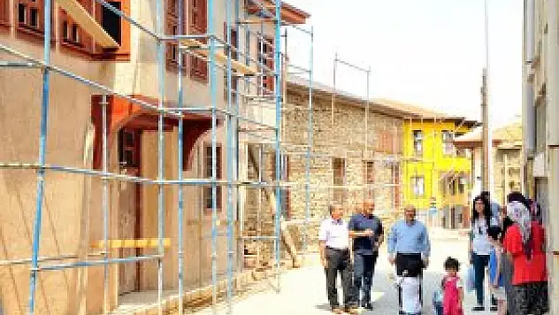 Akşehir'de tarihi evler restore ediliyor