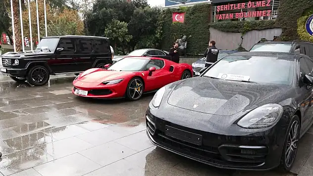 Polat çiftine ait araçlar emniyette sergilendi