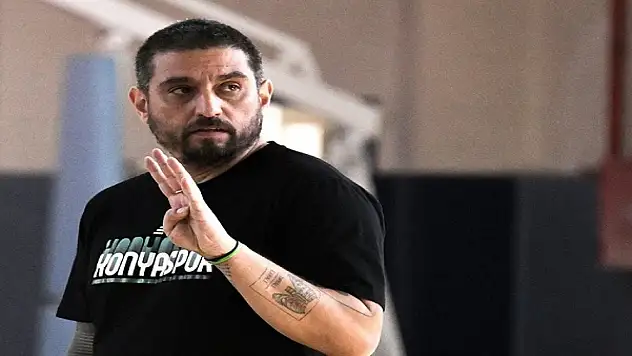 Konyaspor'da Emrah Hoca hedefi gösterdi!