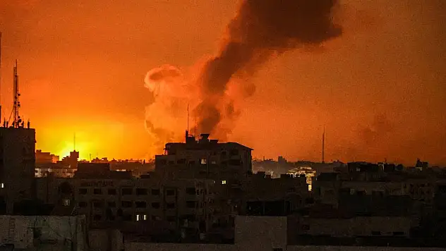 İsrail ordusu, Gazze'deki hastaneleri yine hedef gösterdi