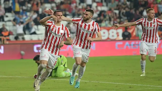 5 gollü maç Antalyaspor'un