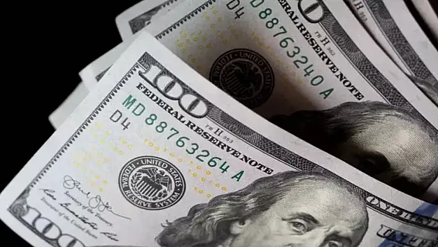 Google'da yine dolar hatası! 28'den 24 liraya düştü