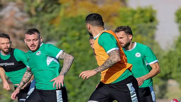 Konyaspor'da futbolculara izin yok!