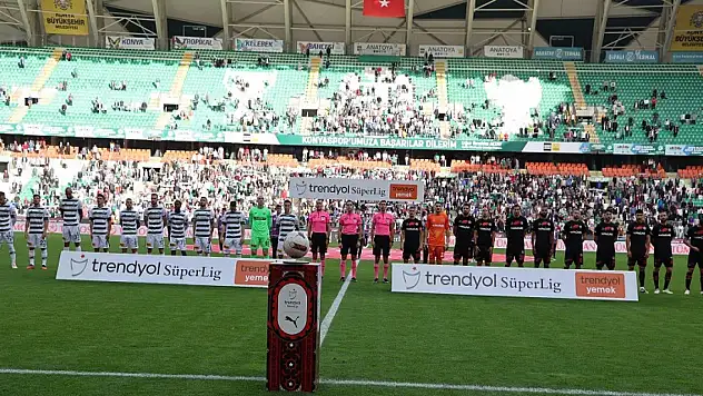 Konyaspor'da N'Zonzi ve Oğuz'a tepki