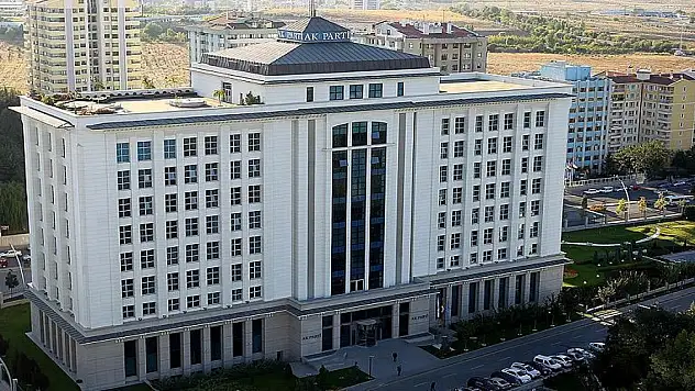 AK Parti'de yerel seçim aday adaylığı başvuruları başladı