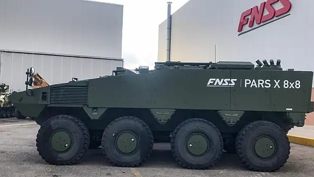 Türkiye'nin yeni zırhlı aracı PARS X görücüye çıktı