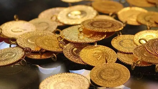 Altın fiyatlarında düşüş! İşte 12 Kasım Pazar güncel altın fiyatları