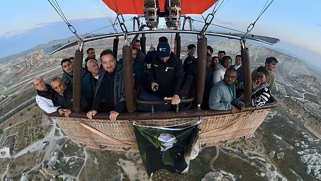 MÜSİAD Genel Başkanı Asmalı balona bindi