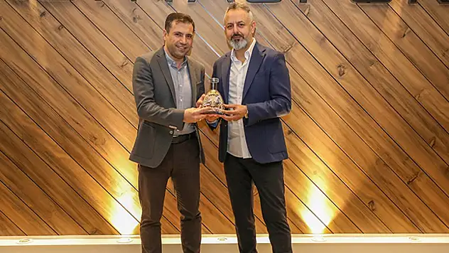 Konyaspor'da devir teslim zamanı!