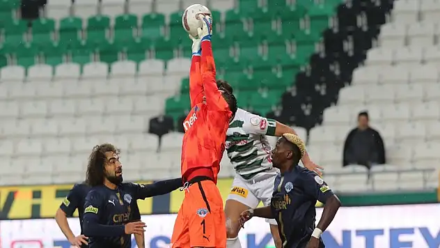 Konyaspor-Kasımpaşa, Maç yüzde 50 oynandı!