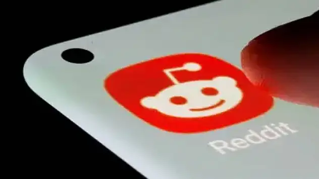 Reddit logosunu değiştirdi!