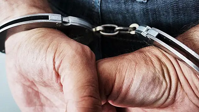 FETÖ'den aranan eski öğretmen yakalandı