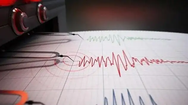 Marmara Denizi'nde 3 dakika arayla 2 deprem