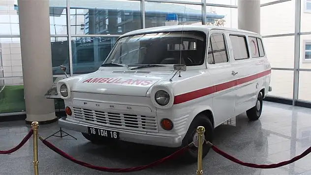 İşte 1'inci Dünya Savaşı'ndaki ambulans!