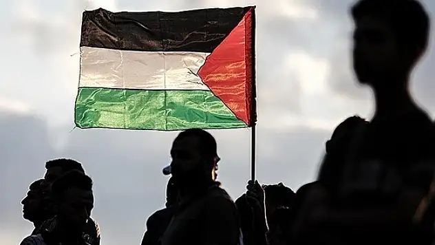 18 gün sonra bir ilk! Ebu Ubeyde: 180 düşman zırhlısını imha ettik!