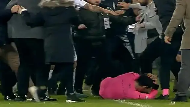 Süper Lig hakemlerinden 'yumruk' sonrası şok karar!