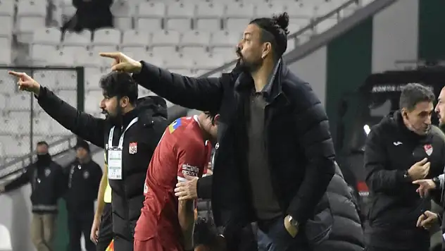 Servet Çetin Konyaspor galibiyetini yorumladı!
