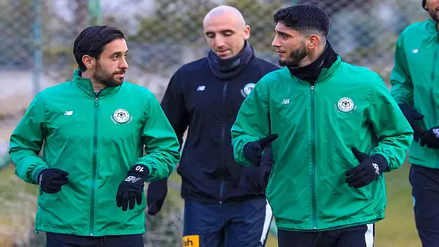 Konyasporlu futbolcular takvimi bekliyor