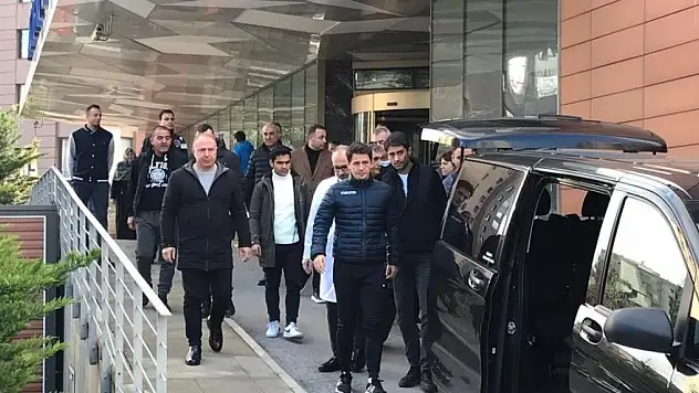 Hakem Halil Umut Meler taburcu edildi