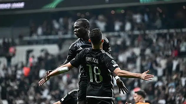 Aboubakar: 'Asılsız suçlamalardan vazgeçin'