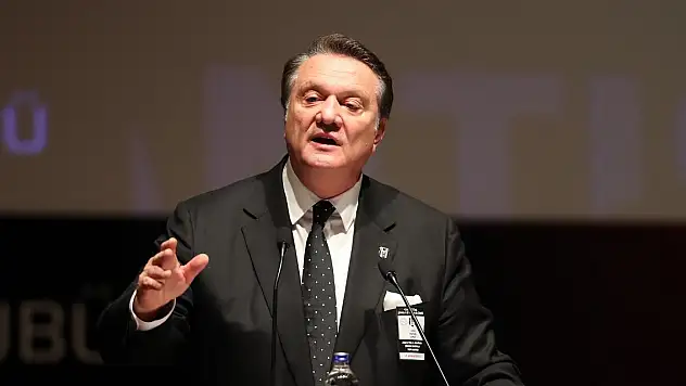 Hasan Arat: Beşiktaş taraftarı umutsuz olmasın